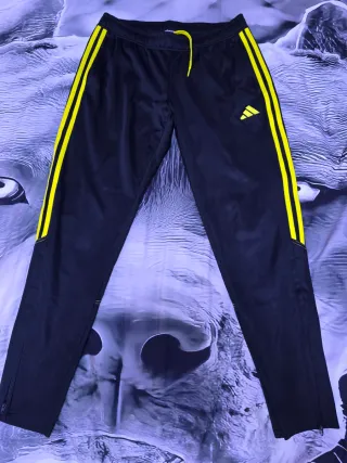 Pantalón chándal Adidas negro y amarillo
