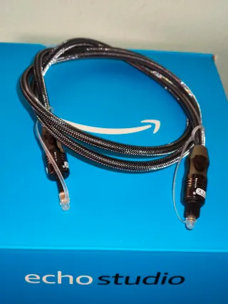 Altoparlante intelligente Amazon Echo Studio. Come nuovo