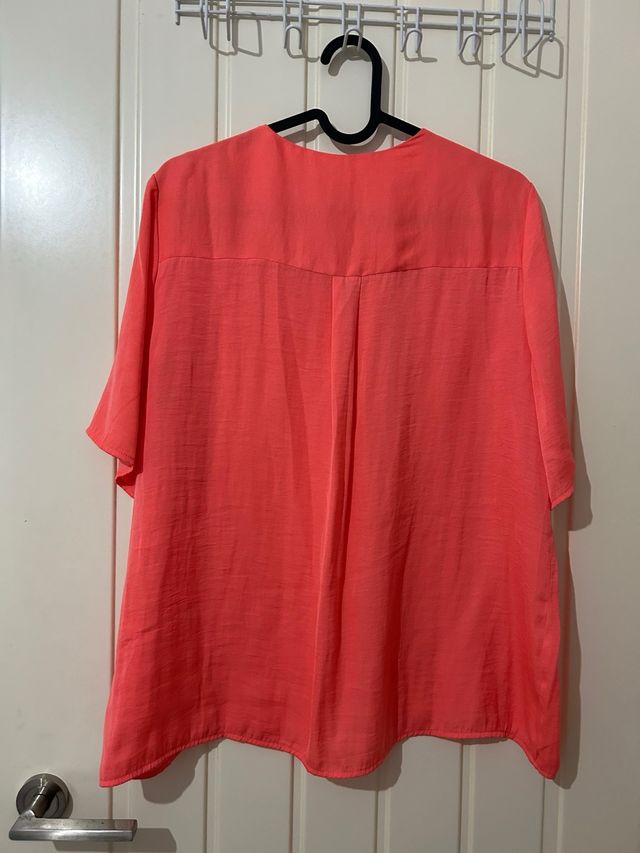 Camisa coral ancha mujer talla M