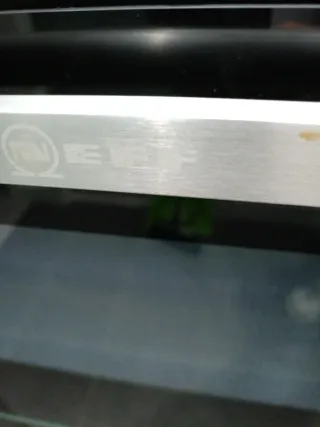 Horno Microondas y Calienta Platos NEFF