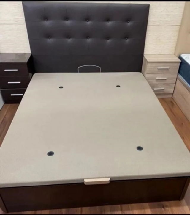 Canapés + colchones nuevos – montaje incluido