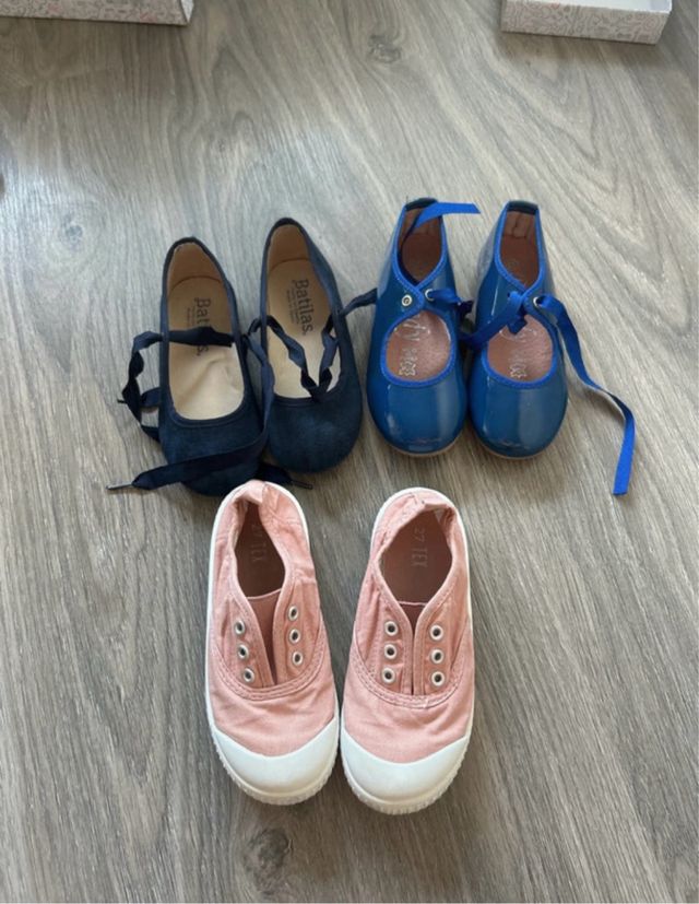 Lote 4 pares zapatillas niña
