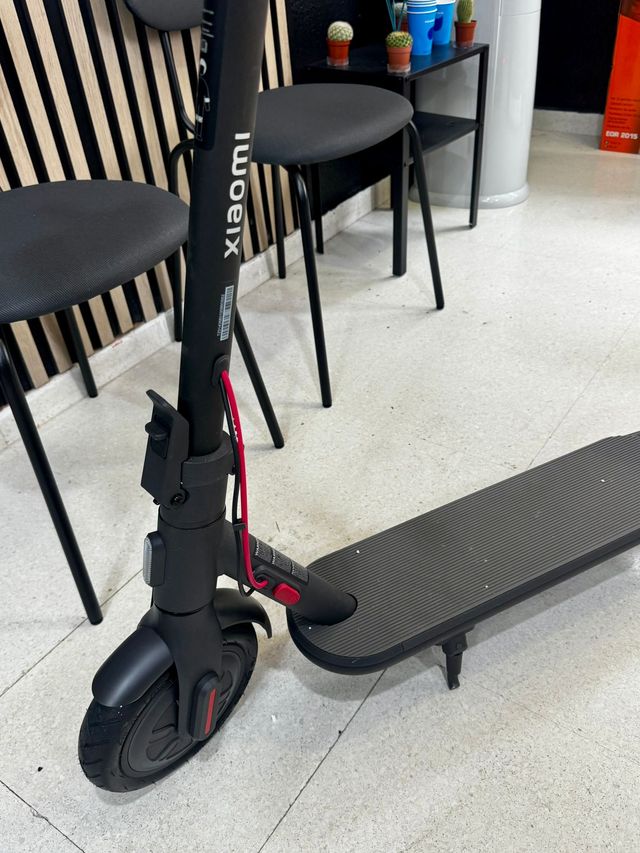 Xiaomi Mi Scooter 4 Lite 1ª Gen
