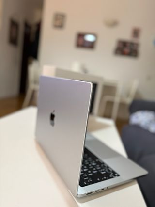 MacBook Pro M4 24GB RAM 1TB Plata
