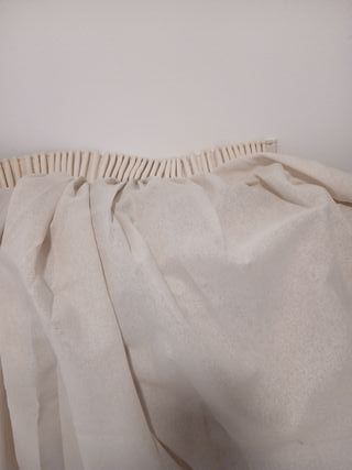 Visillos beige confeccionados
