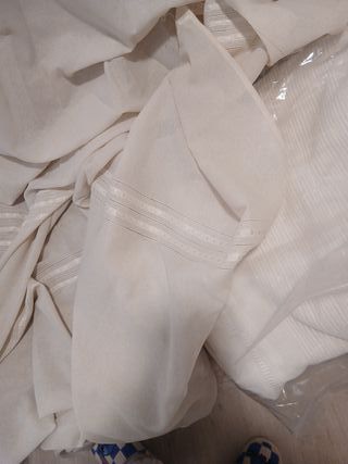 Visillos beige confeccionados