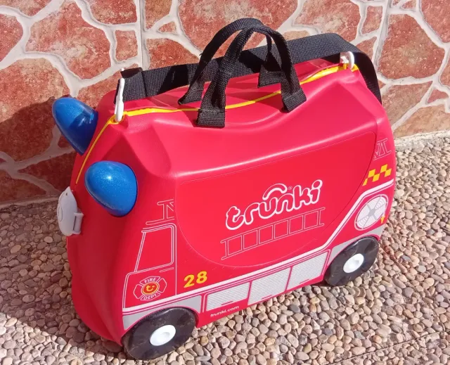 Trunki Camión Bomberos Frank Maleta Infantil rojo