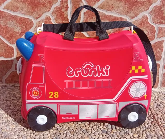 Trunki Camión Bomberos Frank Maleta Infantil rojo