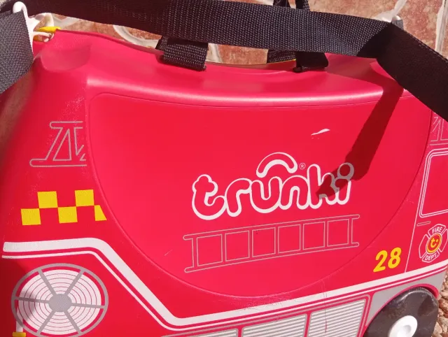 Trunki Camión Bomberos Frank Maleta Infantil rojo