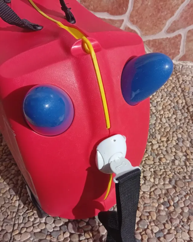 Trunki Camión Bomberos Frank Maleta Infantil rojo