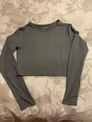 Camiseta Shein manga larga gris talla S