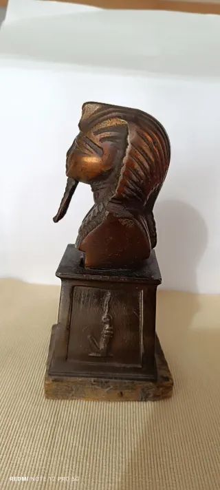 Busto egipcio Tutankamón – Estilo bronce antiguo.