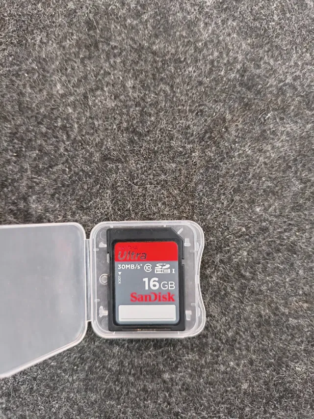 Tarjeta SD SanDisk Ultra 16GB