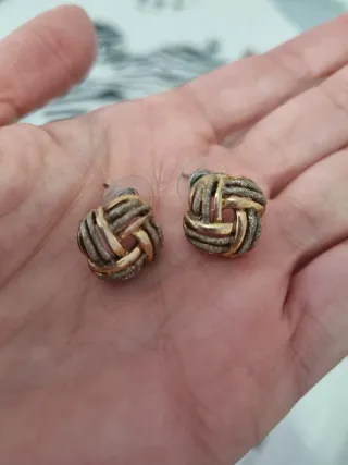 Lote bisutería: pendientes, anillos y más