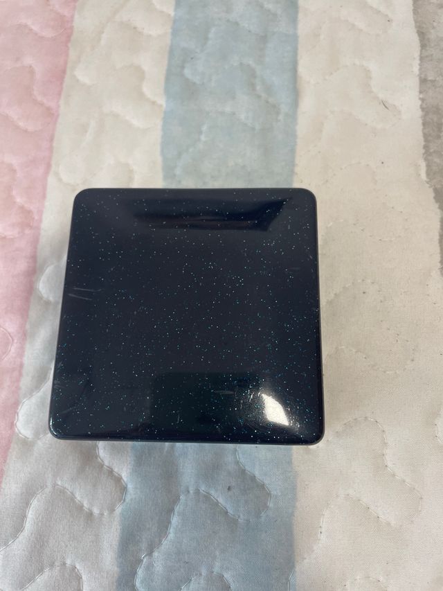 Collare nero e multicolore