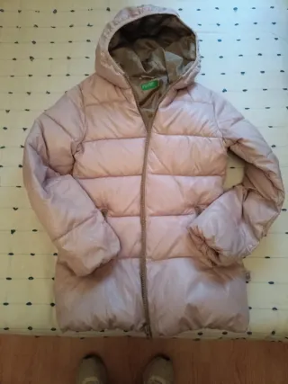 Plumífero niña United Colors of Benetton clarito