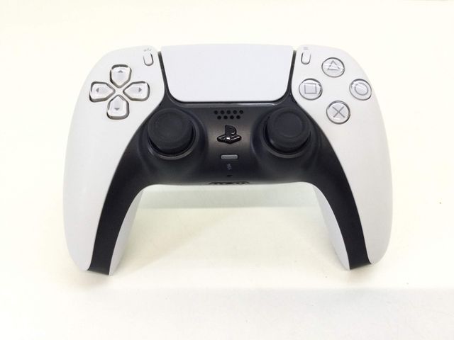 Controle Sony DualSense PS5 Preto e Branco