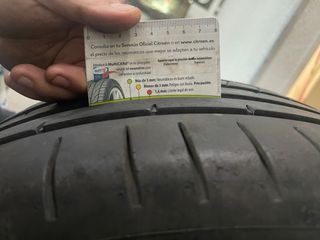 Neumáticos Dunlop 225/45 R18 95Y 3322