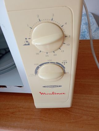 Microondas Moulinex Compact