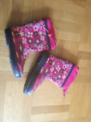 Botas de agua niña flores talla 35