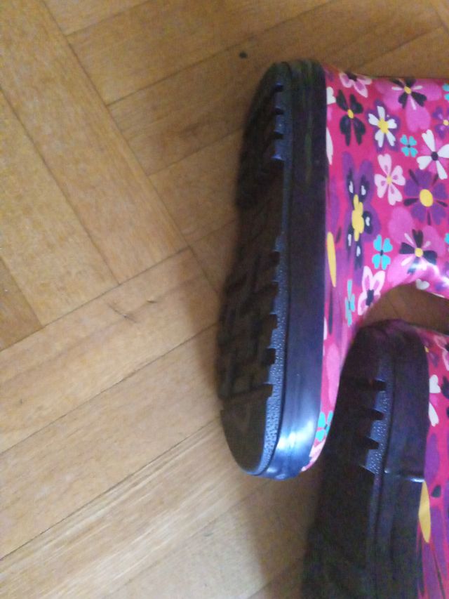 Botas de agua niña flores talla 35