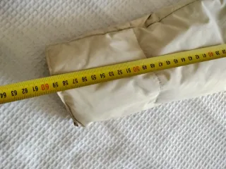 Chaqueta Bershka Plumas Beige Talla M