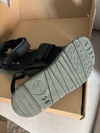 Sandalias Camper Negras y Verde Militar