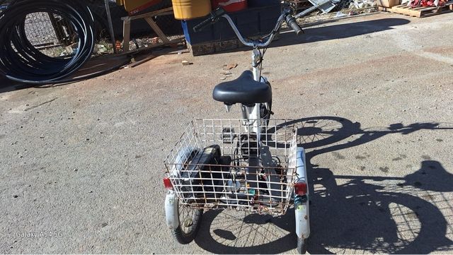 Triciclo plegable Eléctrico Monty