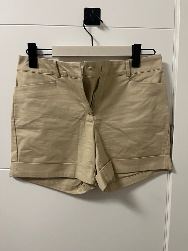 Pantalones cortos beige
