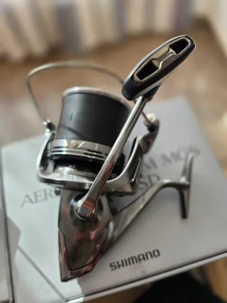 Shimano Aero Technium MGS 14000 XSD + 2 Bobinas