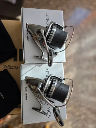 Shimano Aero Technium MGS 14000 XSD + 2 Bobinas