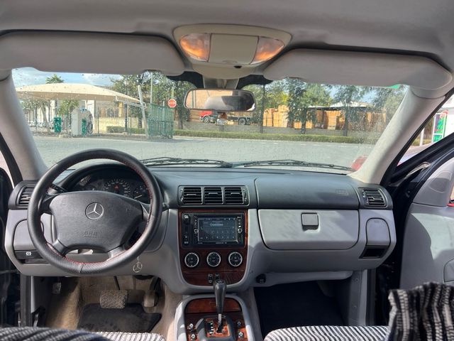 Mercedes-Benz Clase M 2003