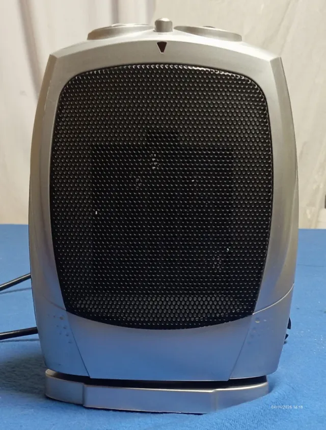 Calefactor eléctrico portátil (10€ cada uno)