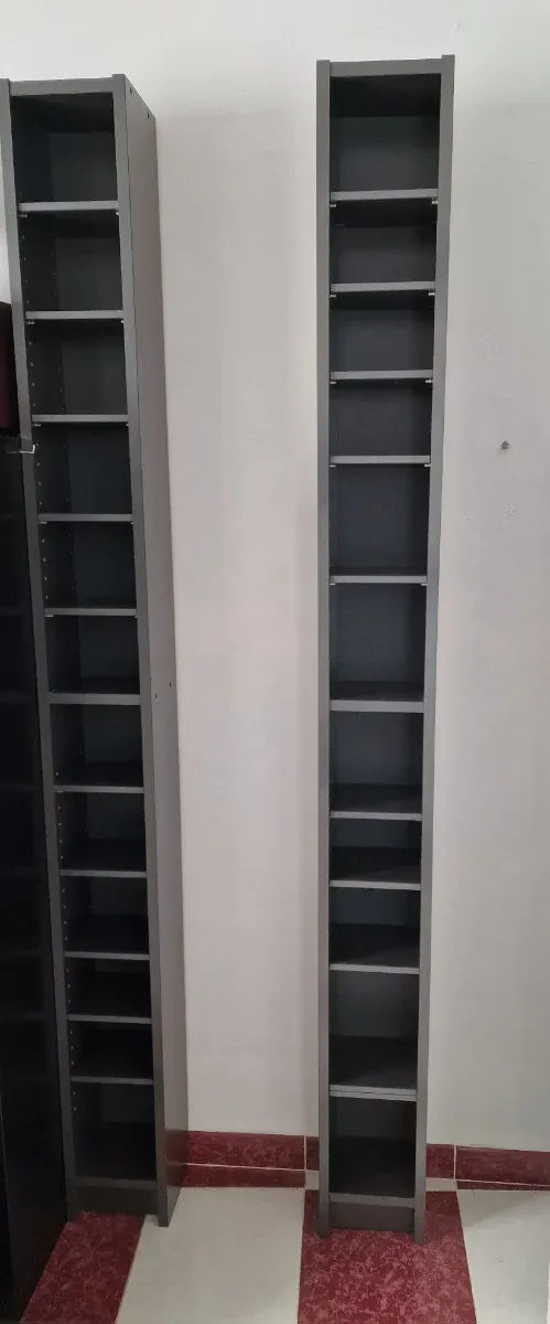 5 Estanterías Gris Ikea