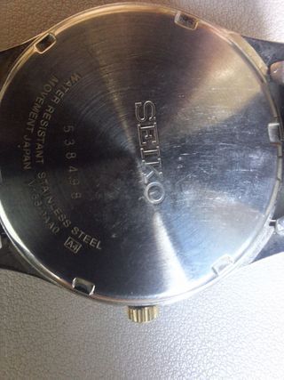 Reloj Seiko Solar V158-0AA0