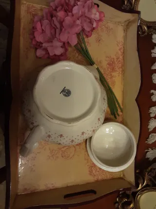 Tetera Antigua Cartuja de Sevilla Porcelana