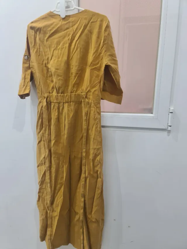 Vestido amarillo botones