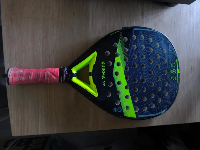 Pala Pádel Kuikma 560