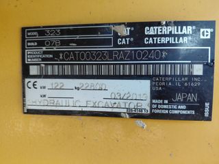Excavadora cadenas Caterpillar 323