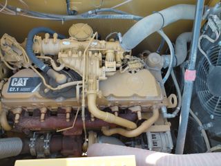 Excavadora cadenas Caterpillar 323