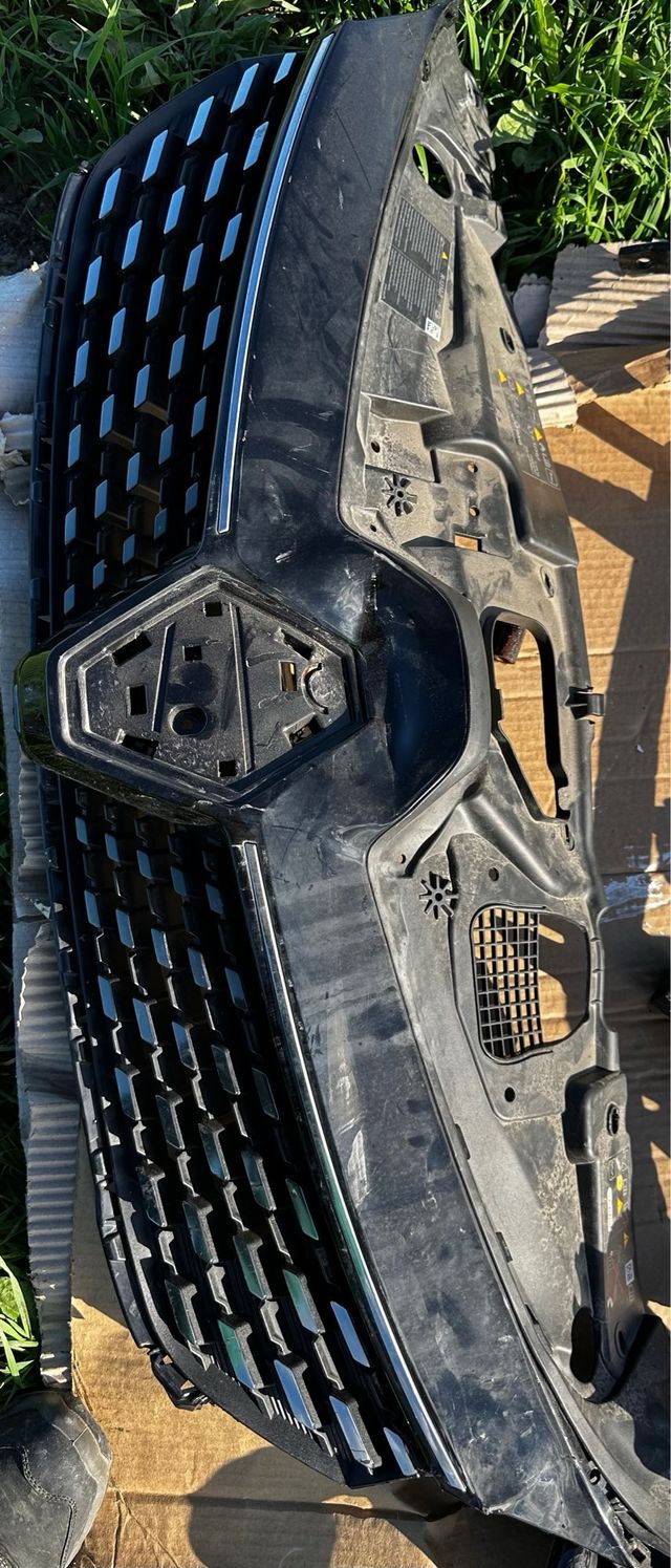 Griglia anteriore clio 2025