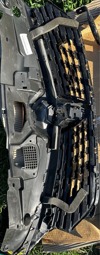 Griglia anteriore clio 2025