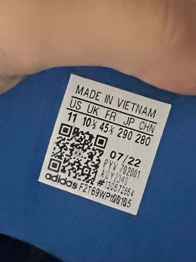 Sneakers Adidas Orketro Royal Blue With Fuzzy Lace