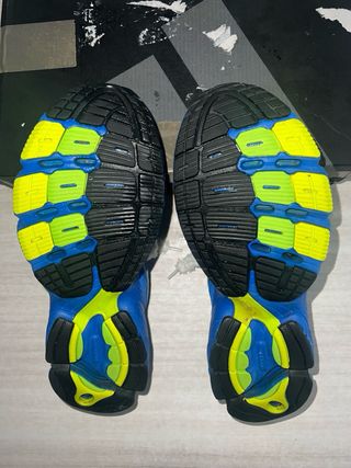 Sneakers Adidas Orketro Royal Blue With Fuzzy Lace