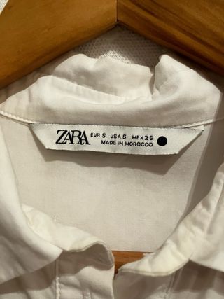 Vestido blanco Zara plisado