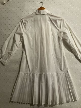 Vestido blanco Zara plisado