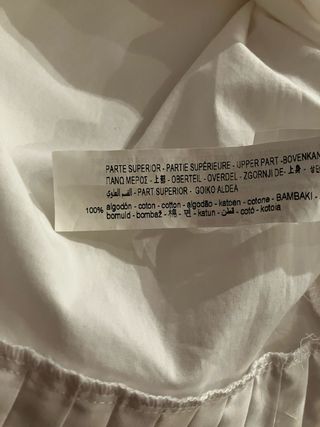Vestido blanco Zara plisado