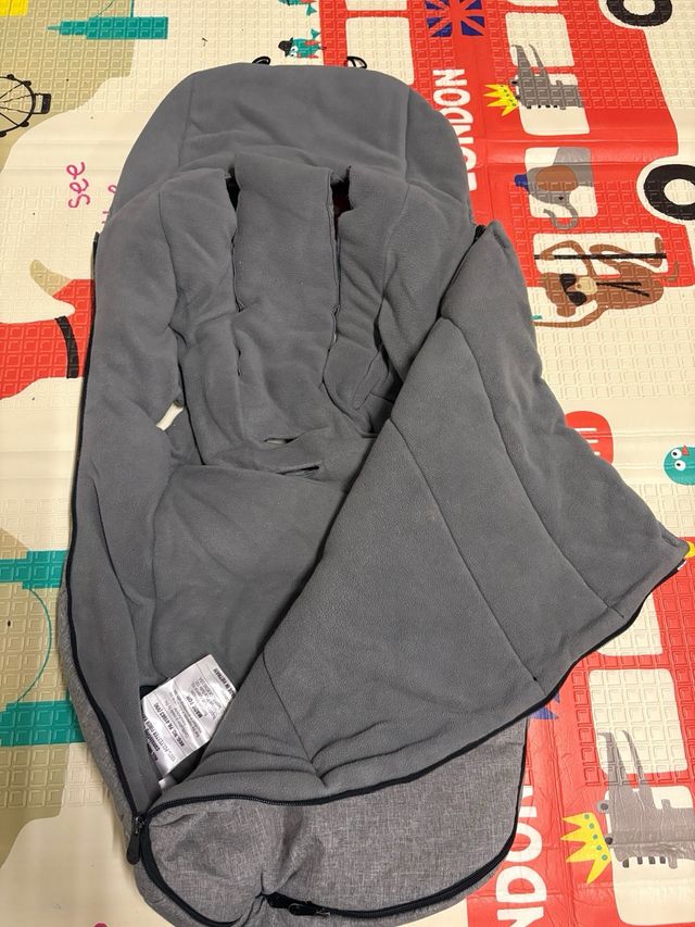 Saco Bugaboo Invierno Gris