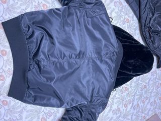 Chaqueta Zara Negra con Capucha