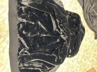 Chaqueta Zara Negra con Capucha